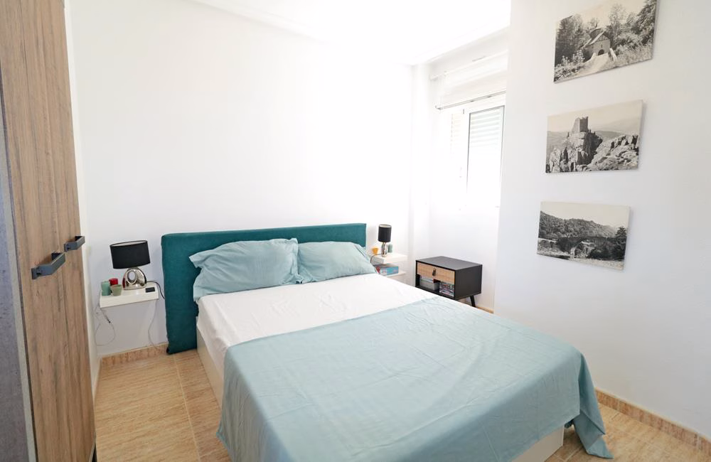 Ref: WPR1916 — FORMENTERA del SEGURA – 2 Bedrooms Top Floor Apartment with comm. Pool, Lift Access and Solarium | White Villas in Spain WhiteVillasInSpain23 5