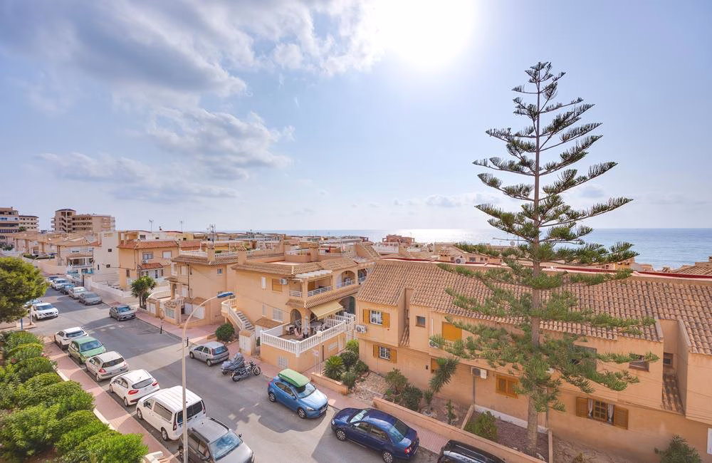 Ref: WS5426 — TORRE LA MATA (Torrevieja) – 2 Bedrooms Apartment on 3rd Floor with comm. Pool, Terrace and Sea Views, 100m to Beach. | White Villas in Spain WhiteVillasInSpain24 19