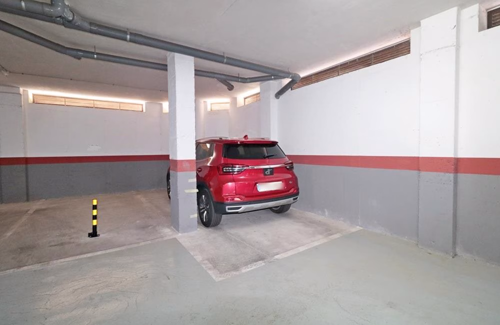 Ref: WPR1917 — TORREVIEJA (Acequion Beach area) – 2 Bedrooms Apartment on 1st Floor with Lift Access, Parking and Terrace, 100m to the Beach | White Villas in Spain WhiteVillasInSpain26 6