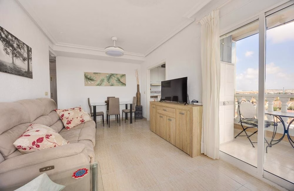 Ref: WM21044 — TORREVIEJA – 2 Bedrooms Apartment on 6th Floor with Lift, comm. Pool and Sea Views Terrace. | White Villas in Spain WhiteVillasInSpain27 13
