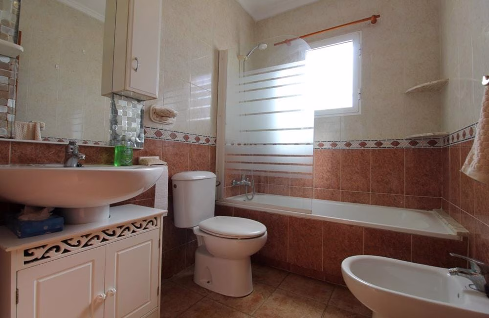Ref: WV2621 — SAN MIGUEL de SALINAS – 3 Bedrooms Detached Villa with Pool, Garage, Solarium and Car. | White Villas in Spain WhiteVillasInSpain27 9