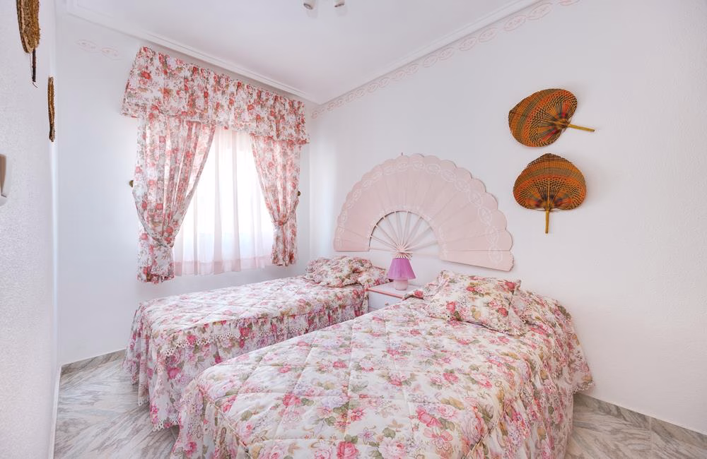Ref: WS5426 — TORRE LA MATA (Torrevieja) – 2 Bedrooms Apartment on 3rd Floor with comm. Pool, Terrace and Sea Views, 100m to Beach. | White Villas in Spain WhiteVillasInSpain28 14