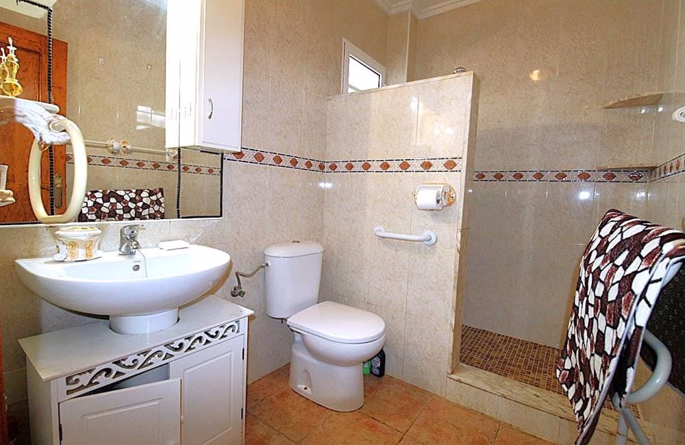 Ref: WV2621 — SAN MIGUEL de SALINAS – 3 Bedrooms Detached Villa with Pool, Garage, Solarium and Car. | White Villas in Spain WhiteVillasInSpain31 7