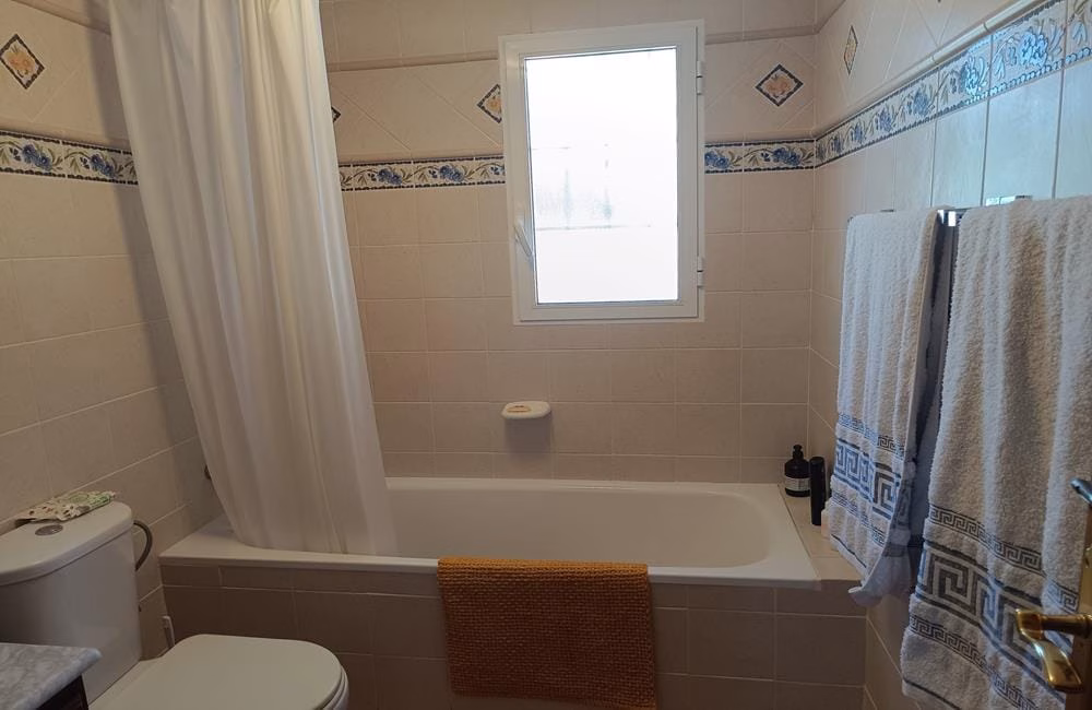 Ref: WV2618 — FORTUNA (Las Kalendas) – 3 Bedrooms Detached Villa with Pool, Parking and Solarium. | White Villas in Spain WhiteVillasInSpain32 3