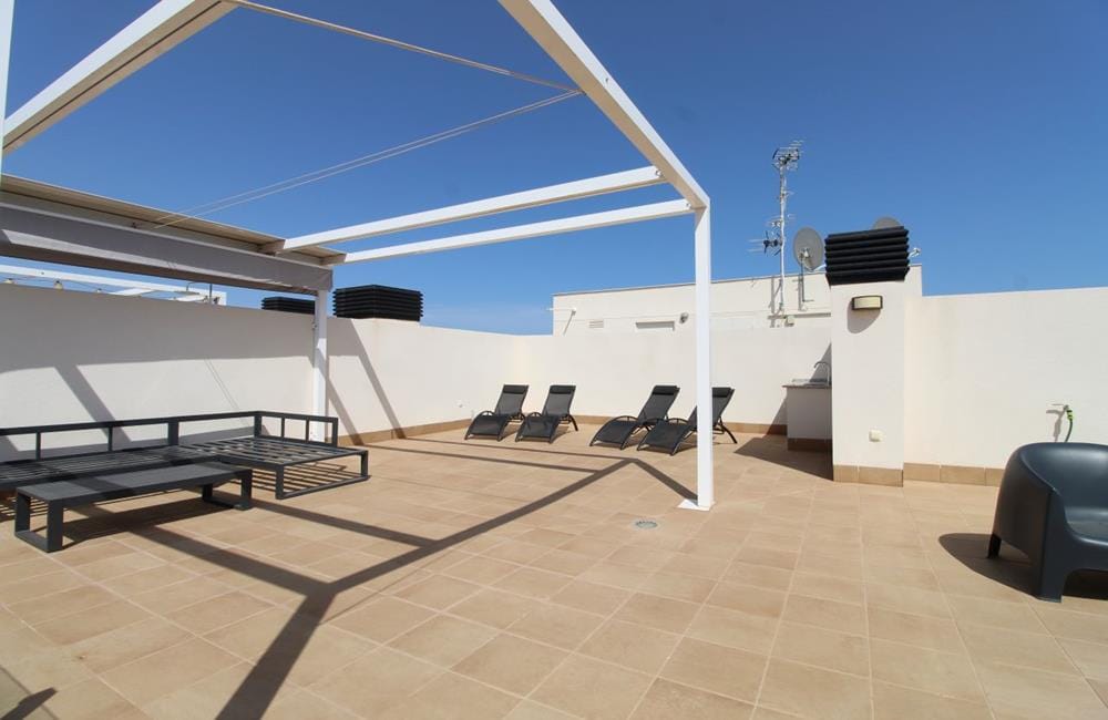 Ref: WV2622 — PLAYA FLAMENCA – 2 Bedrooms PentHouse with comm. Pool, Terrace, Solarium and Parking. | White Villas in Spain WhiteVillasInSpain35 6