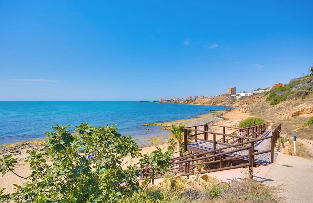 Ref: WS5426 — TORRE LA MATA (Torrevieja) – 2 Bedrooms Apartment on 3rd Floor with comm. Pool, Terrace and Sea Views, 100m to Beach. | White Villas in Spain WhiteVillasInSpain42 5