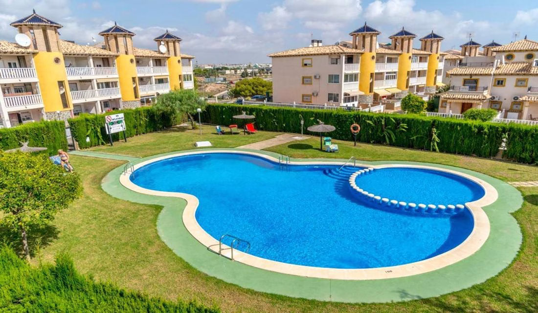 Ref: WIH3050 — LA ZENIA (Orihuela Costa) – 2 Bedrooms Apartment on 1st Floor (NO Lift) with Terrace, comm. Pool and Off-road Parking. | White Villas in Spain 2 Bedrooms Apartment on 1st Floor (NO Lift) with Terrace, comm. Pool and Off-road Parking - LA ZENIA - ORIHUELA COSTA