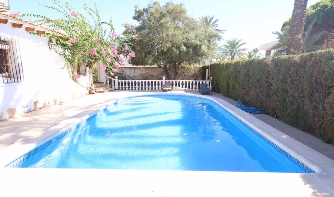 Ref: WIH3058 — CABO ROIG – 4 Bedrooms Villa on a Corner plot with Pool and Garage, 400m to the Beach. | White Villas in Spain WhiteVillasInSpain03