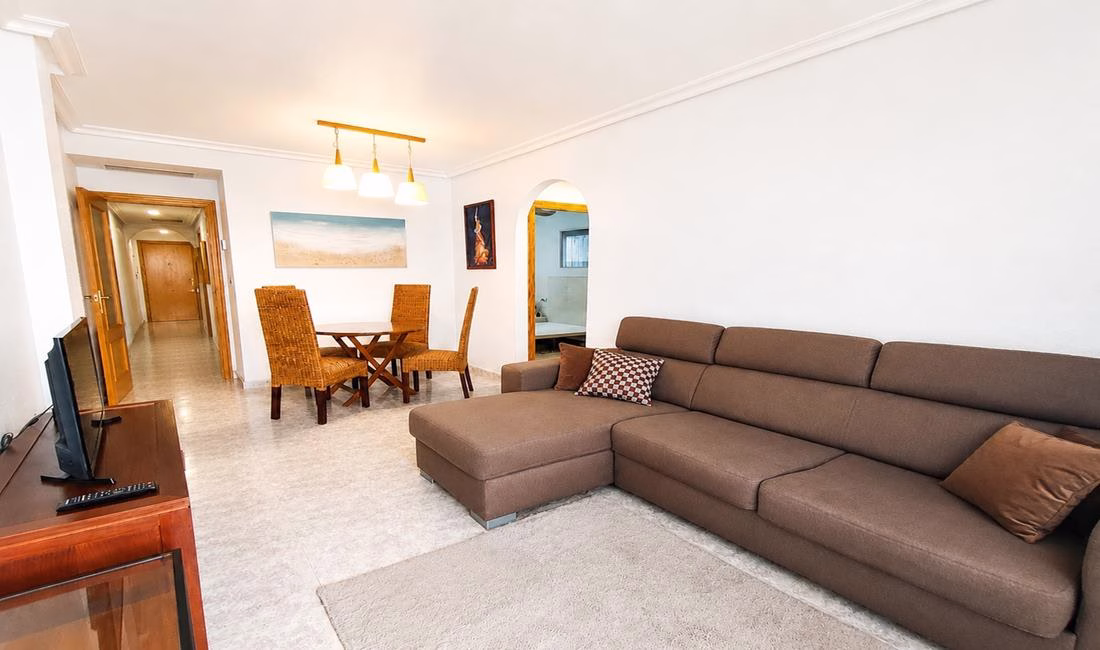 Ref: WK2425 — GUARDAMAR del SEGURA – 2 Bedrooms Apartment on 2nd Floor with Lift access and Terrace, 150m to the Beach. | White Villas in Spain WhiteVillasInSpain08 3