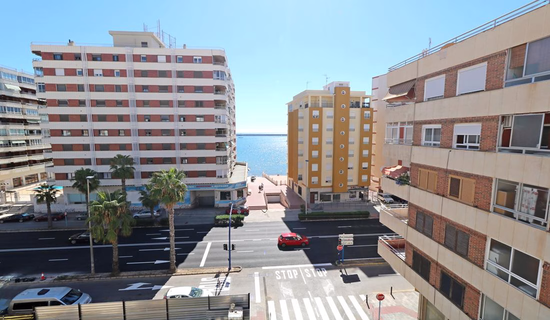 Index | White Villas in Spain 3 Bedrooms Apartment on 4th Floor with Lift Access and Sea Views Terrace, 50m to Beach - TORREVIEJA - ACEQUION BEACH