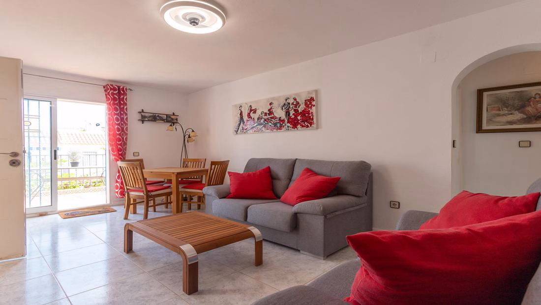 Ref: WL1156 — LA FLORIDA (Orihuela Costa) – 3 Bedrooms Top-Floor Apartment with comm. Pool, Terrace and Solarium. | White Villas in Spain WhiteVillasInSpain10 13