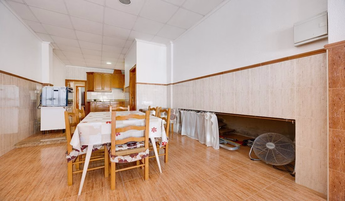 Ref: WM21043 — TORREVIEJA – 3 Bedrooms Ground Floor Apartment, 75m to the Beach | White Villas in Spain Ref: WM21043 -- TORREVIEJA - 3 Bedrooms Ground Floor Apartment, 75m to the Beach - Image 12