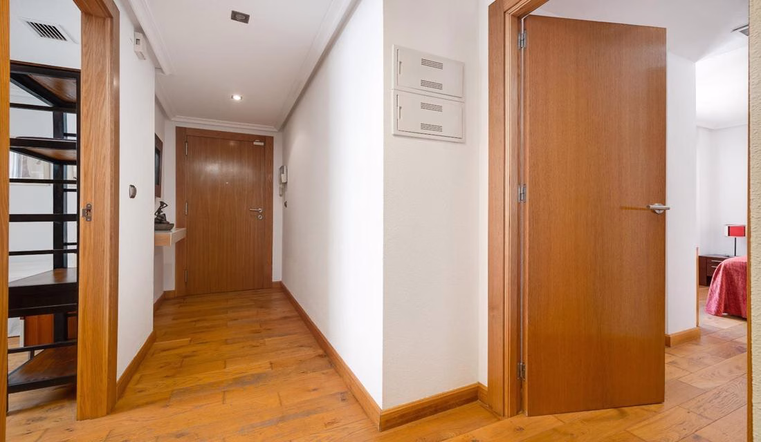 Ref: WM20919 — TORREVIEJA – 3 Bedrooms Town-centre Penthouse with Lift Access, Parking space and Storage. | White Villas in Spain Ref: WM20919 -- TORREVIEJA - 3 Bedrooms Town-centre Penthouse with Lift Access, Parking space and Storage. - Image 13