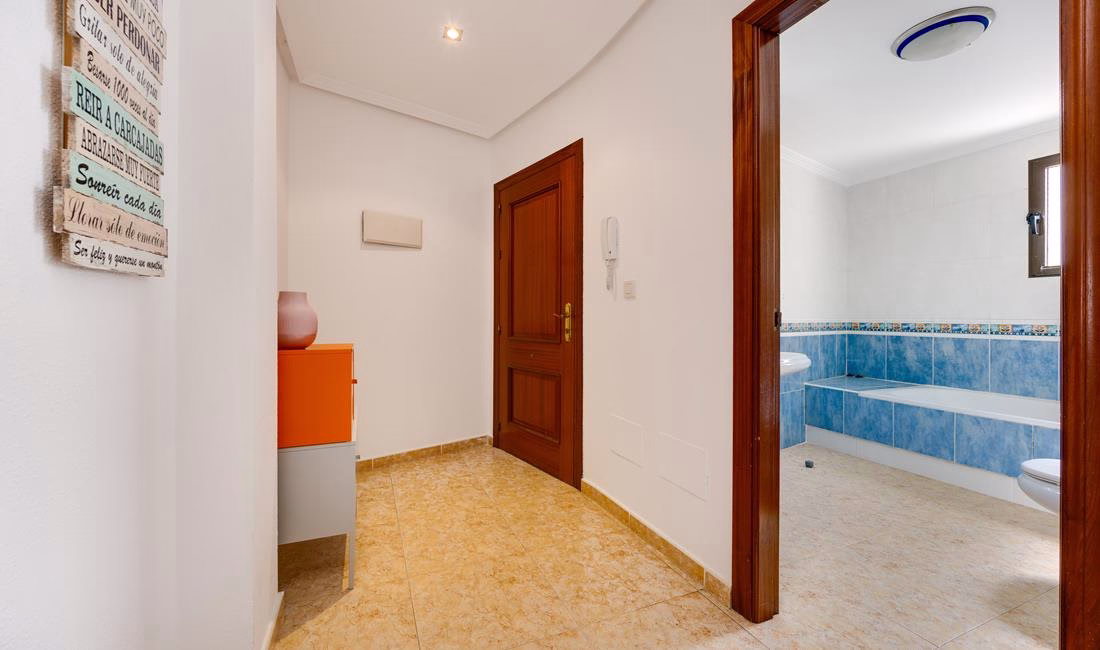 Ref: WS5434 — SAN MIGUEL de SALINAS – 3 Bedrooms Apartment on 1st Floor with comm. Pool, Terrace and Parking space. | White Villas in Spain WhiteVillasInSpain12 9