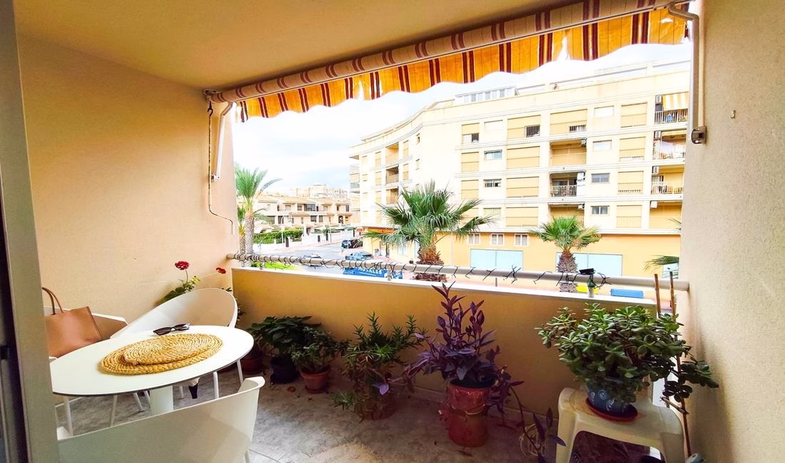 Ref: WK2425 — GUARDAMAR del SEGURA – 2 Bedrooms Apartment on 2nd Floor with Lift access and Terrace, 150m to the Beach. | White Villas in Spain WhiteVillasInSpain13 3