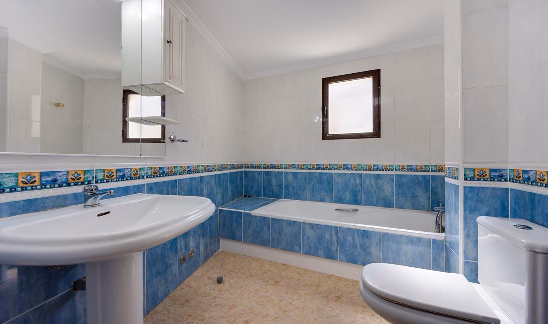 Ref: WS5434 — SAN MIGUEL de SALINAS – 3 Bedrooms Apartment on 1st Floor with comm. Pool, Terrace and Parking space. | White Villas in Spain WhiteVillasInSpain13 9
