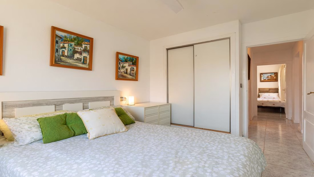 Ref: WL1156 — LA FLORIDA (Orihuela Costa) – 3 Bedrooms Top-Floor Apartment with comm. Pool, Terrace and Solarium. | White Villas in Spain WhiteVillasInSpain14 13