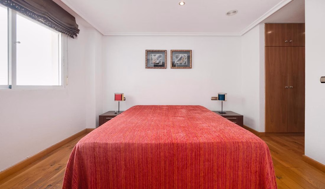 Ref: WM20919 — TORREVIEJA – 3 Bedrooms Town-centre Penthouse with Lift Access, Parking space and Storage. | White Villas in Spain Ref: WM20919 -- TORREVIEJA - 3 Bedrooms Town-centre Penthouse with Lift Access, Parking space and Storage. - Image 16