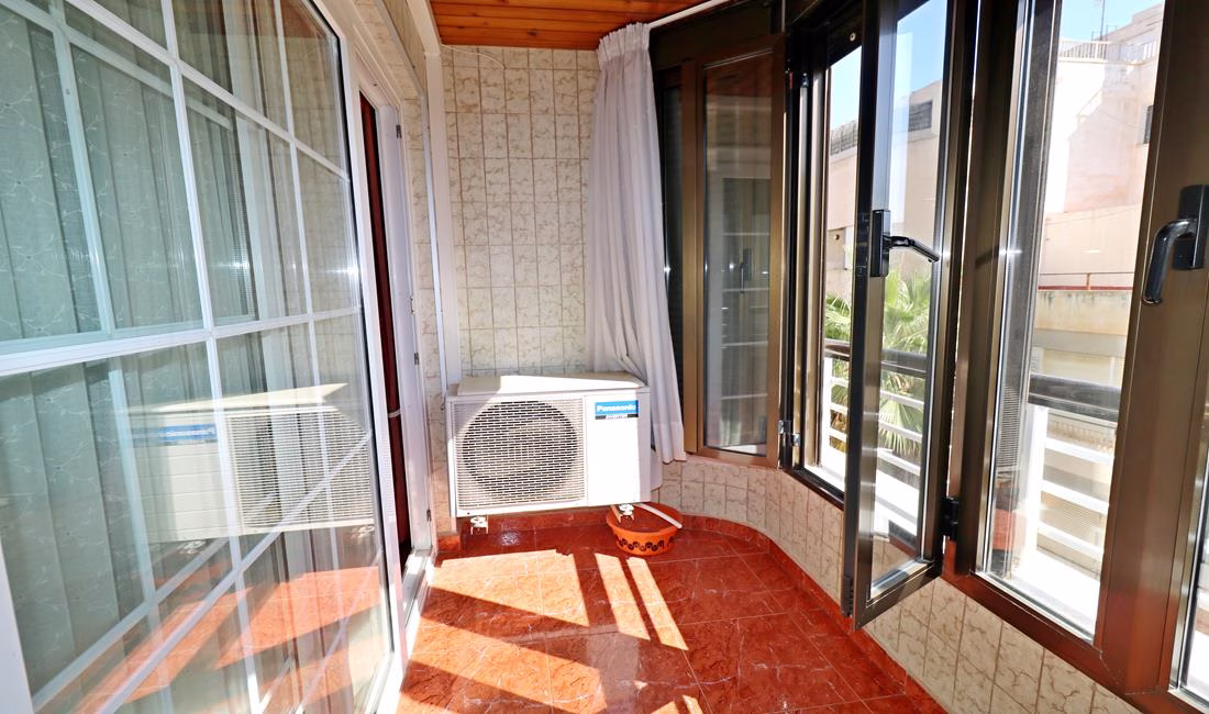 Ref: WPR1921 — TORREVIEJA (Harbour side) – 3 Bedrooms Apartment on 4th Floor with Lift Access and Terrace, 150m from the Harbour | White Villas in Spain WhiteVillasInSpain15 9