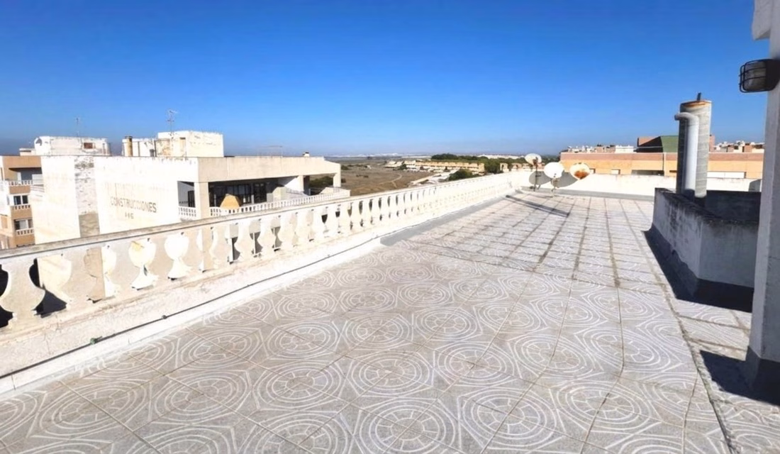Ref: WSM2175 — LA MATA – 2 Bedrooms Apartment on 4th Floor with Lift Access, 100m to the Beach. | White Villas in Spain Ref: WSM2175 -- LA MATA - 2 Bedrooms Apartment on 4th Floor with Lift Access, 100m to the Beach. - Image 18