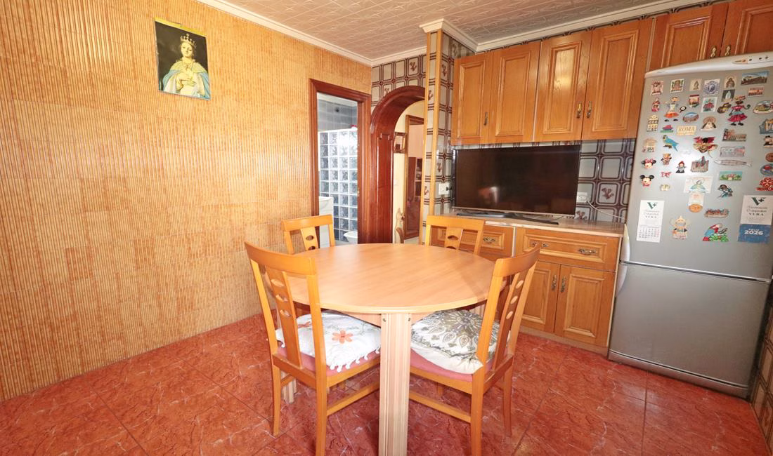 Ref: WPR1921 — TORREVIEJA (Harbour side) – 3 Bedrooms Apartment on 4th Floor with Lift Access and Terrace, 150m from the Harbour | White Villas in Spain WhiteVillasInSpain17 8
