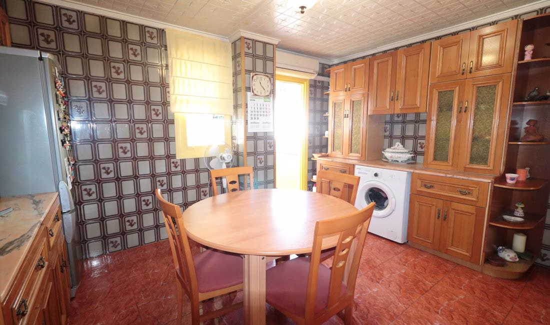 Ref: WPR1921 — TORREVIEJA (Harbour side) – 3 Bedrooms Apartment on 4th Floor with Lift Access and Terrace, 150m from the Harbour | White Villas in Spain WhiteVillasInSpain19 7
