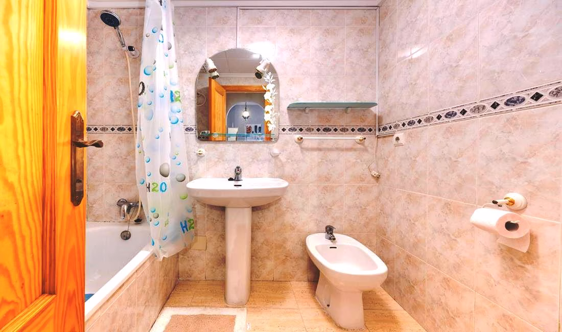 Ref: WM23244 — TORREVIEJA – 2 Bedrooms Ground-Floor Apartment with comm. Pool and Recreational area. | White Villas in Spain WhiteVillasInSpain22 1