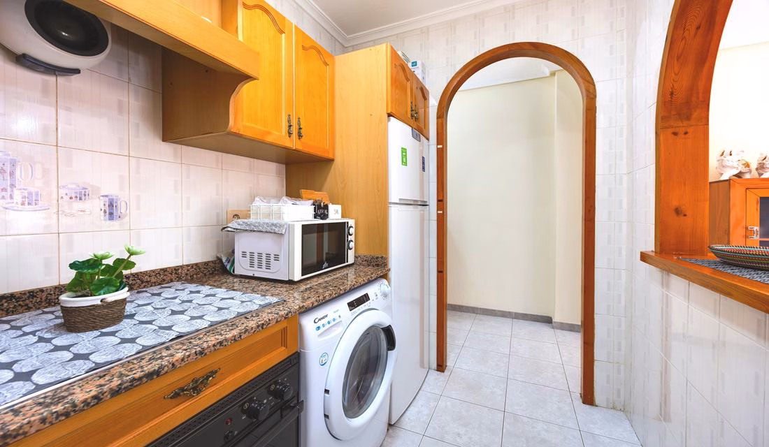 Ref: WS5444 — TORREVIEJA (El Cura Beach) – 1 Bedroom Apartment on 3rd Floor with comm. Pool and Lift Access, 500m to the Beach. | White Villas in Spain Ref: WS5444 -- TORREVIEJA (El Cura Beach) - 1 Bedroom Apartment on 3rd Floor with comm. Pool and Lift Access, 500m to the Beach. - Image 25