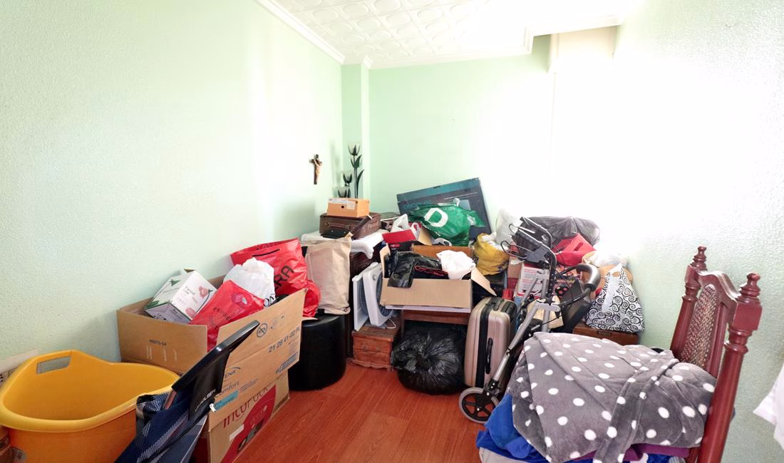 Ref: WPR1921 — TORREVIEJA (Harbour side) – 3 Bedrooms Apartment on 4th Floor with Lift Access and Terrace, 150m from the Harbour | White Villas in Spain WhiteVillasInSpain27 2
