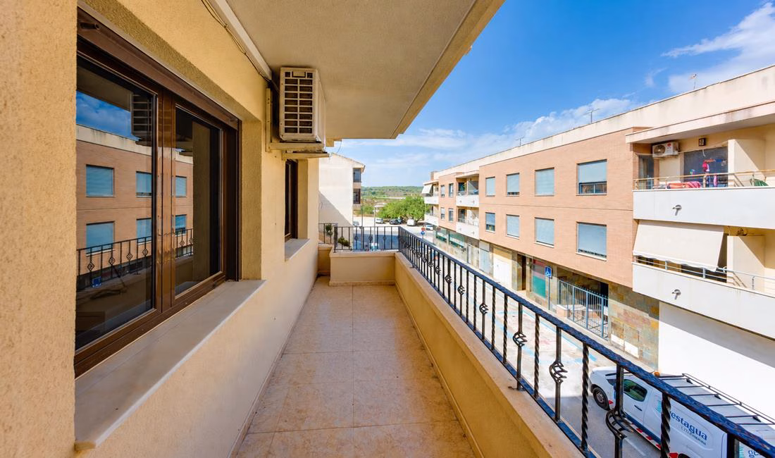 Ref: WS5434 — SAN MIGUEL de SALINAS – 3 Bedrooms Apartment on 1st Floor with comm. Pool, Terrace and Parking space. | White Villas in Spain WhiteVillasInSpain28 1
