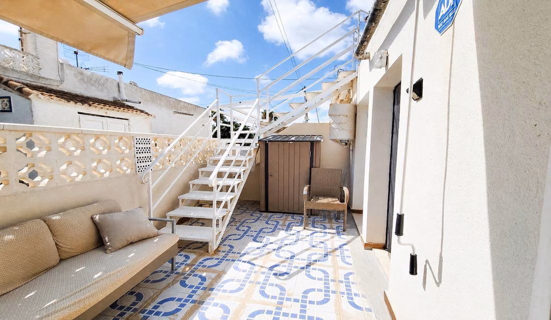Ref: WIH3019 — TORREVIEJA (El Chaparral) – 1 Bedroom Renovated Bungalow with Terrace and Solarium. | White Villas in Spain Ref: WIH3019 -- TORREVIEJA (El Chaparral) - 1 Bedroom Renovated Bungalow with Terrace and Solarium. - Image 34