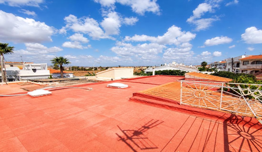 Ref: WIH3019 — TORREVIEJA (El Chaparral) – 1 Bedroom Renovated Bungalow with Terrace and Solarium. | White Villas in Spain Ref: WIH3019 -- TORREVIEJA (El Chaparral) - 1 Bedroom Renovated Bungalow with Terrace and Solarium. - Image 35