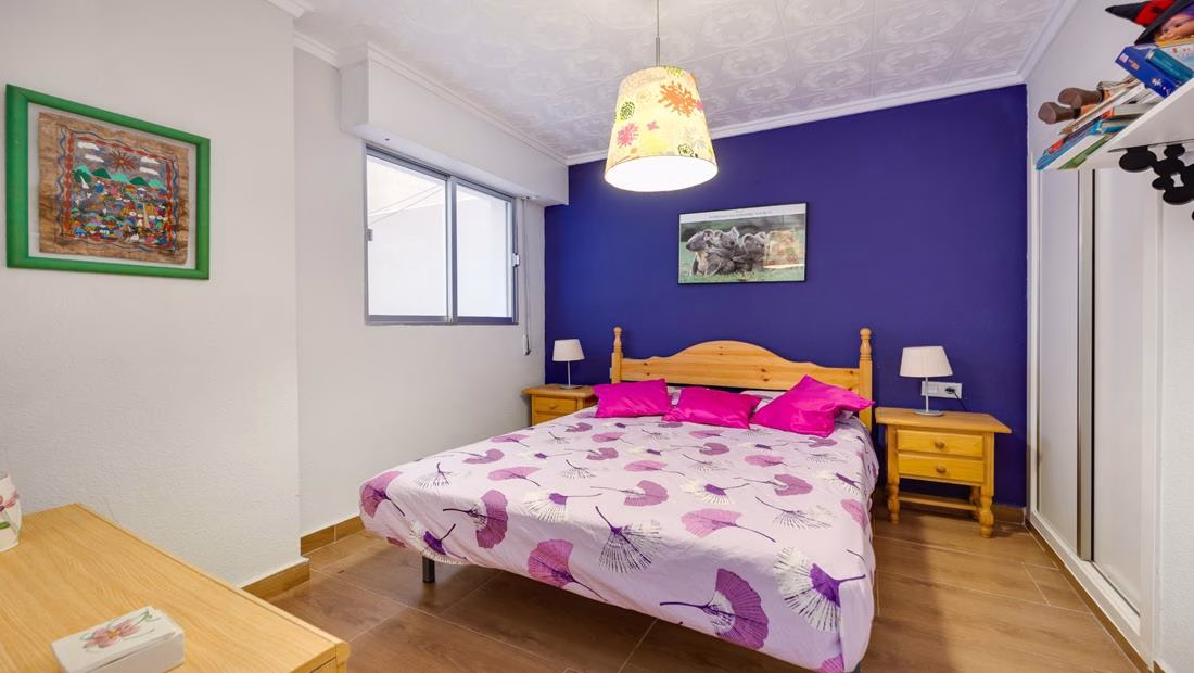 Ref: WM20637 — TORREVIEJA (Acequion BeachFront) – 2 Bedrooms Renovated Ground-Floor Beach Apartment with Sea views Terrace. | White Villas in Spain WhiteVillasInSpain35 2