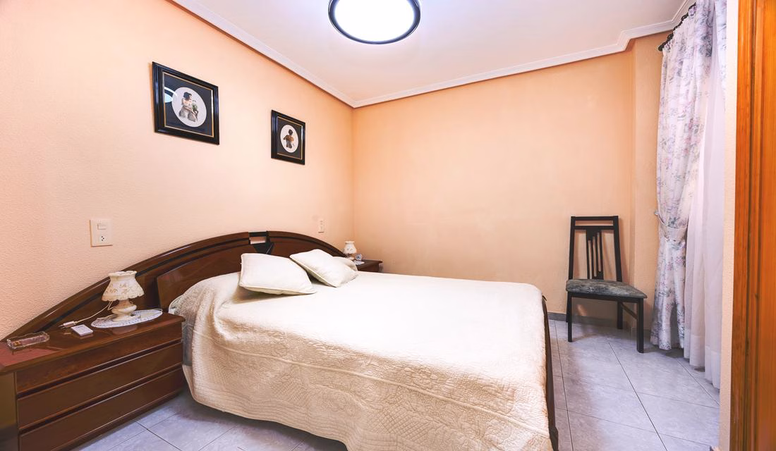 Ref: WS5444 — TORREVIEJA (El Cura Beach) – 1 Bedroom Apartment on 3rd Floor with comm. Pool and Lift Access, 500m to the Beach. | White Villas in Spain Ref: WS5444 -- TORREVIEJA (El Cura Beach) - 1 Bedroom Apartment on 3rd Floor with comm. Pool and Lift Access, 500m to the Beach. - Image 38