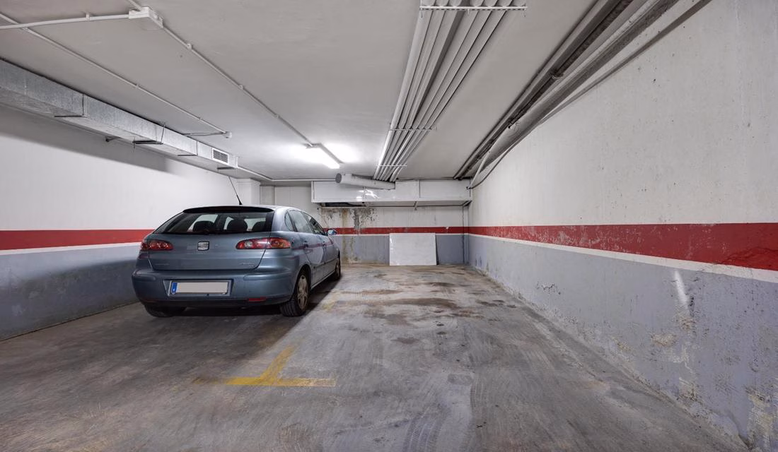 Ref: WM20919 — TORREVIEJA – 3 Bedrooms Town-centre Penthouse with Lift Access, Parking space and Storage. | White Villas in Spain Ref: WM20919 -- TORREVIEJA - 3 Bedrooms Town-centre Penthouse with Lift Access, Parking space and Storage. - Image 44