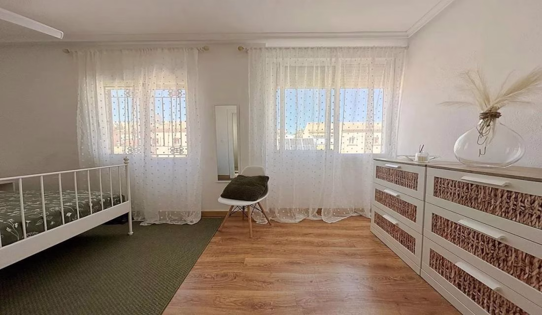 Ref: WTi3121 — PLAYA FLAMENCA – 3 Bedrooms TownHouse with comm. Pool, Glazed-in Terrace and Parking. | White Villas in Spain Ref: WTi3121 -- PLAYA FLAMENCA - 3 Bedrooms TownHouse with comm. Pool, Glazed-in Terrace and Parking. - Image 48