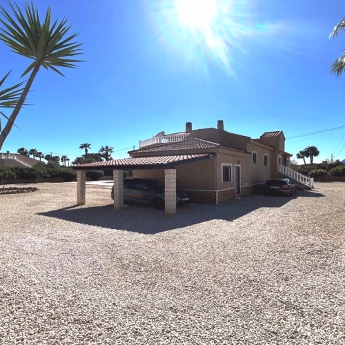 External Villa, Carport, BBQ-Kitchen, Pool