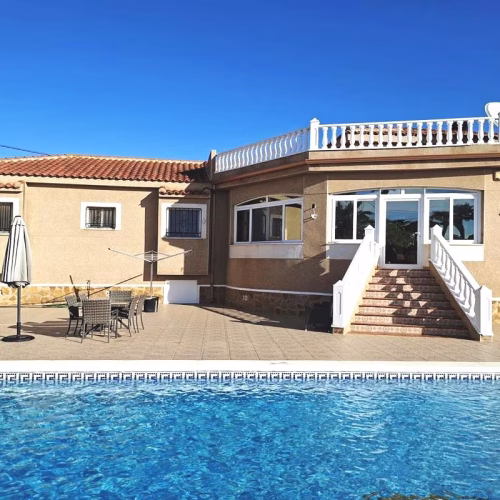 External Villa, Carport, BBQ-Kitchen, Pool