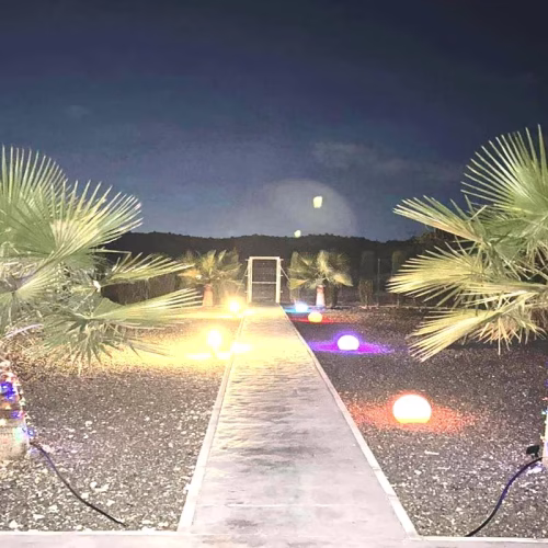 3 Bedrooms Modern Villa with 2 Bedrooms Guest House, Pool and Outside BBQ/Kitchen_SAX