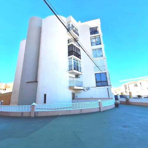 Modern Renovated Studio Apartment on 3rd-Floor with Lift Access and Sea Views,350m to Cabo Cervera Beach_TORREVIEJA
