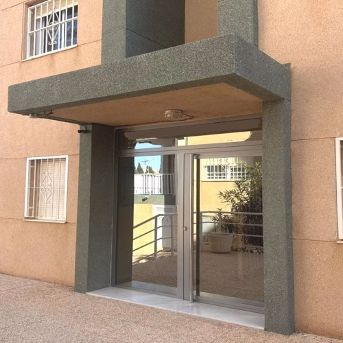 2 Bedrooms Apartment on 1st Floor with Lift Access and Terrace, 250m to the Sea_TORRELAMATA_TORREVIEJA