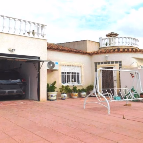 3 Bedrooms Villa with Pool, Garage, BBQ, Solarium and Separate 1 Bedroom Guest Annex_SAN MIGUEL de SALINAS