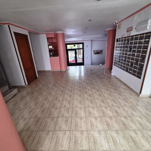 3 Bedrooms Penthouse Apartment with comm. Pool and 50m2 Terrace, 180m to the Beach_TORREVIEJA