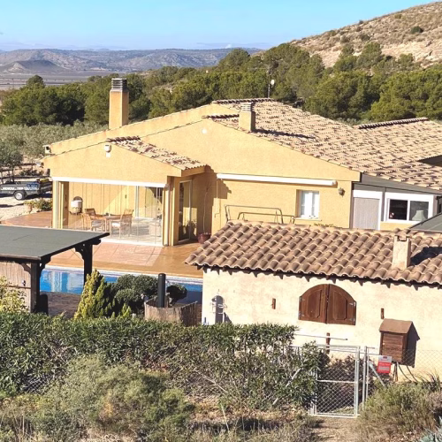 3 Bedrooms Country Villa with Pool, Garage, BBQ/Kitchen, Chill-out Corner and Open Views on a 17.000m2 plot_SAX