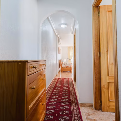 3 Bedrooms Apartment on 2nd Floor with Lift Access, close to Amenities and Beach_TORREVIEJA