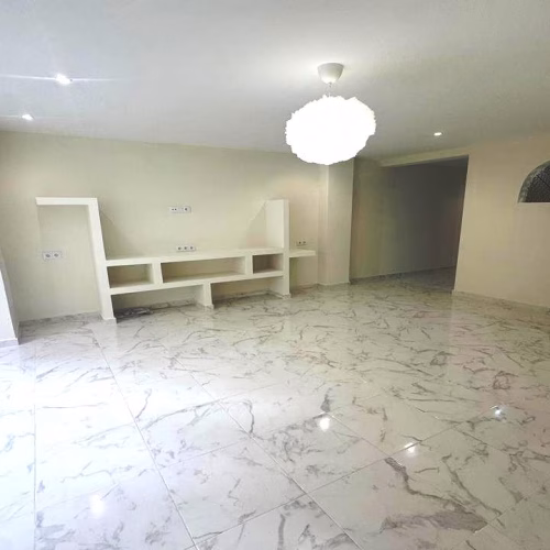 3 Bedrooms Reformed Apartment with Lift Access on 1st Floor, 500m to the Beach_TORREVIEJA