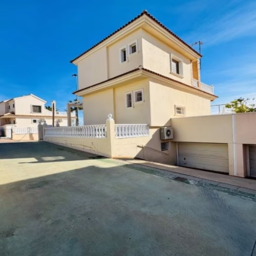 5 Bedrooms Detached Villa with comm. Pool, Sea views Terraces and Garage_TORRE LA MATA_TORREVIEJA