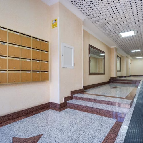 3 Bedrooms Apartment on 1st Floor with Lift Access, Terrace and Underground Parking, 200m to the Beach_TORREVIEJA