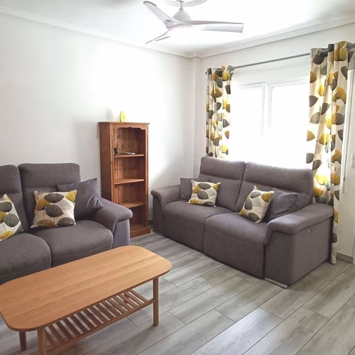 2 Bedrooms Modernized Detached Villa with comm. Pool and Off-Road Parking_BENIMAR_ROJALES