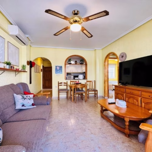 2 Bedrooms Apartment on 3rd Floor with comm. Pool, Lift Access and Terrace, 200m to the Beach_LA MATA_TORREVIEJA